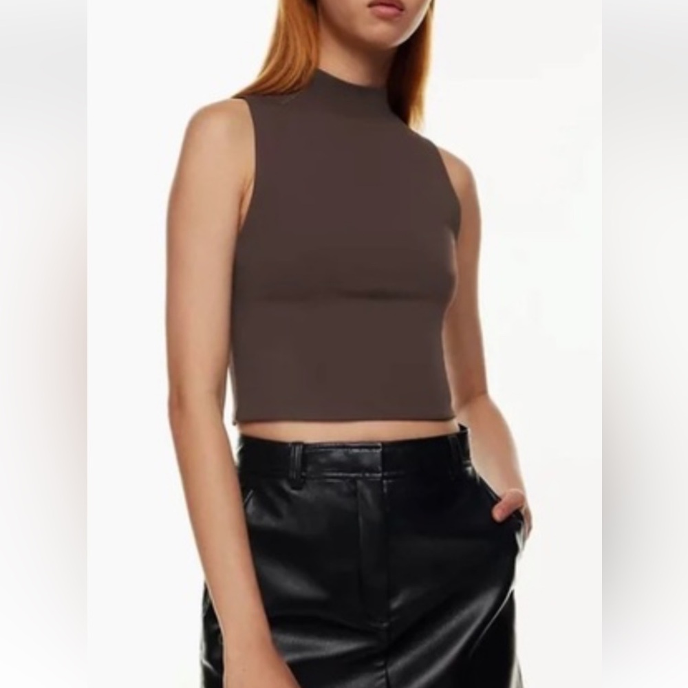 Babaton* Contour MockNeck